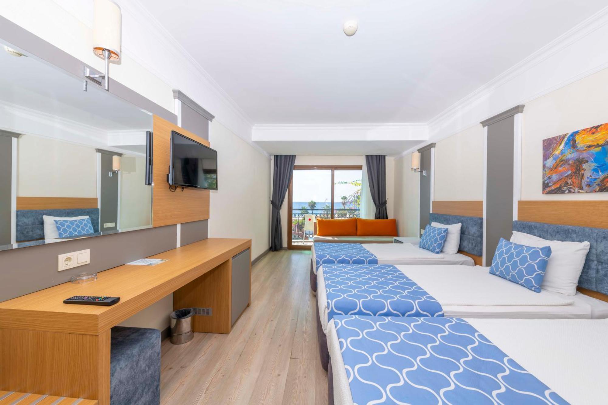 Standaard Kamer met Uitzicht op Zee (2 Volwassenen + 2 Kinderen)